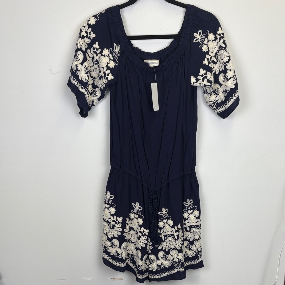 Weslee Rose Navy Embroidered Romper Boho Floral Off Shoulder NWT Small